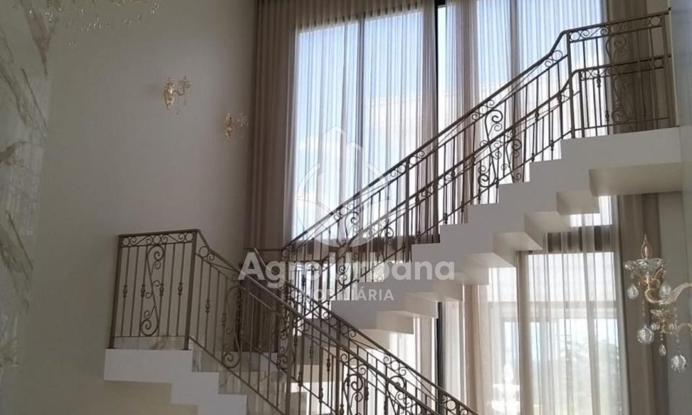 WhatsApp Image 2025-04-05 at 15.12.00 (1)