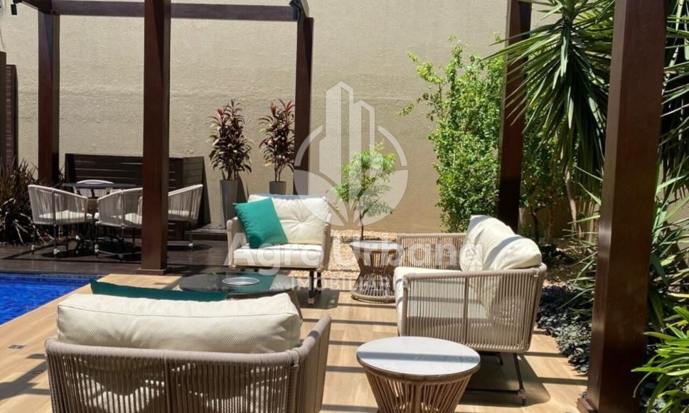 WhatsApp Image 2025-04-05 at 19.48.05 (1)