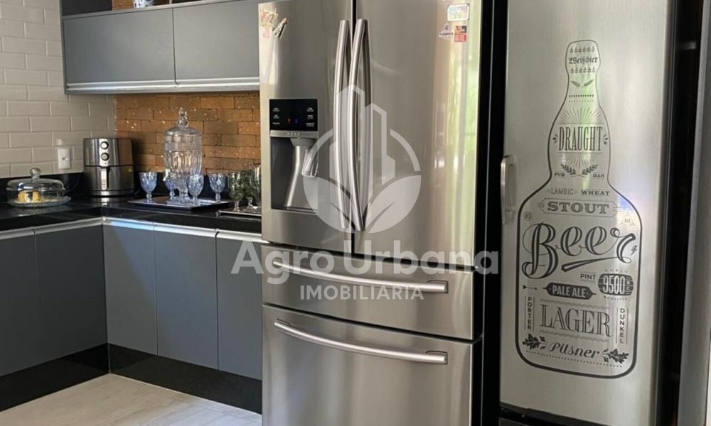 WhatsApp Image 2025-04-05 at 19.48.06 (2)