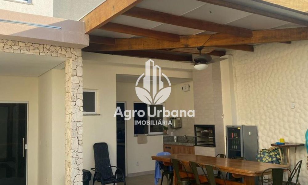 WhatsApp Image 2025-04-18 at 10.37.04 (1)