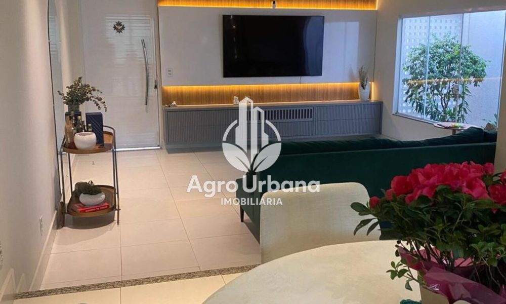 WhatsApp Image 2025-04-18 at 10.37.05